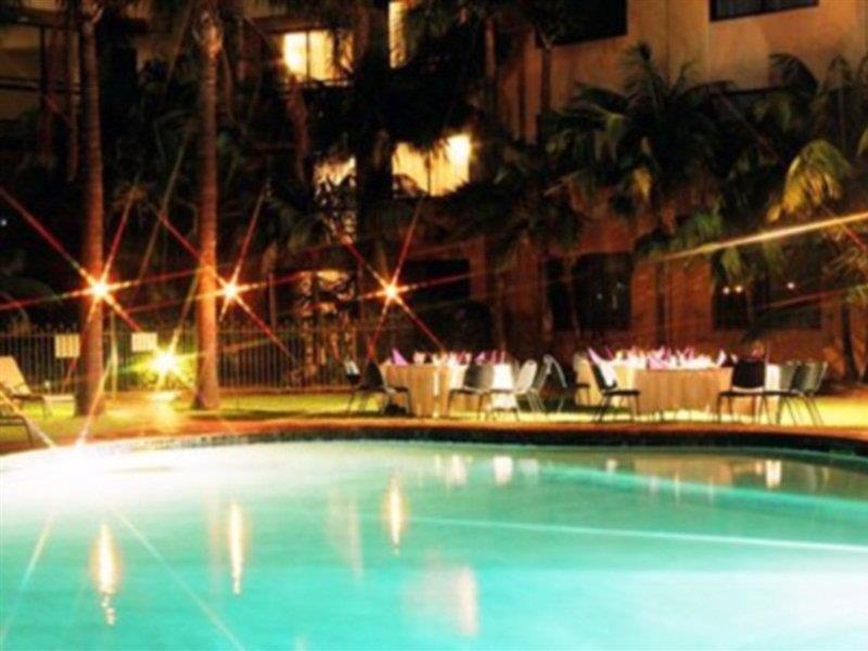 Mermaid Waters Hotel By Nightcap Plus Голд-Кост Удобства фото